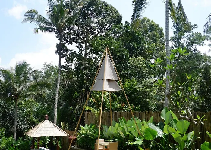 Pitu, A Punggul Village Escape ホテル Sangeh